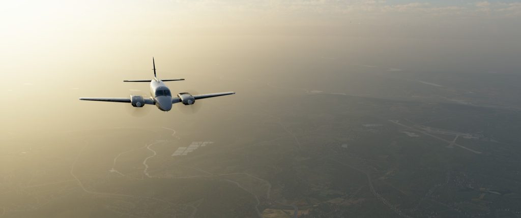 Downwind ILS32 EGNM